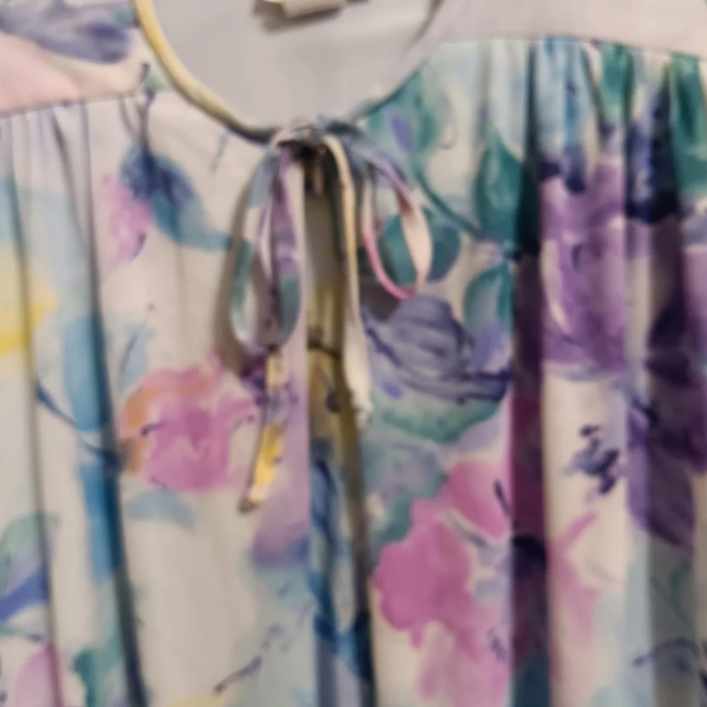 Amanda Rich Vintage Pink and Blue Robe with Bishop Sleeves